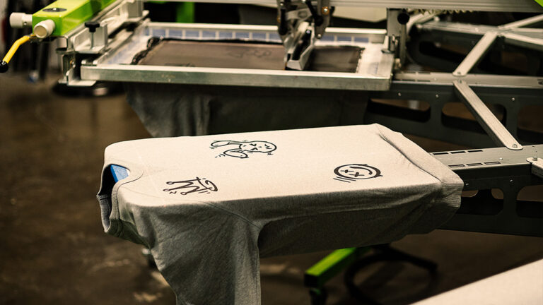 Screen Printing: The Classic That Never Misses
